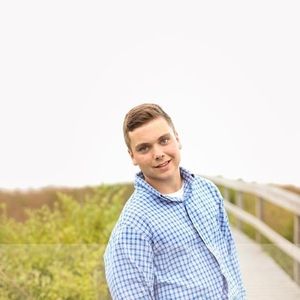 Meet your Posher, Garrett